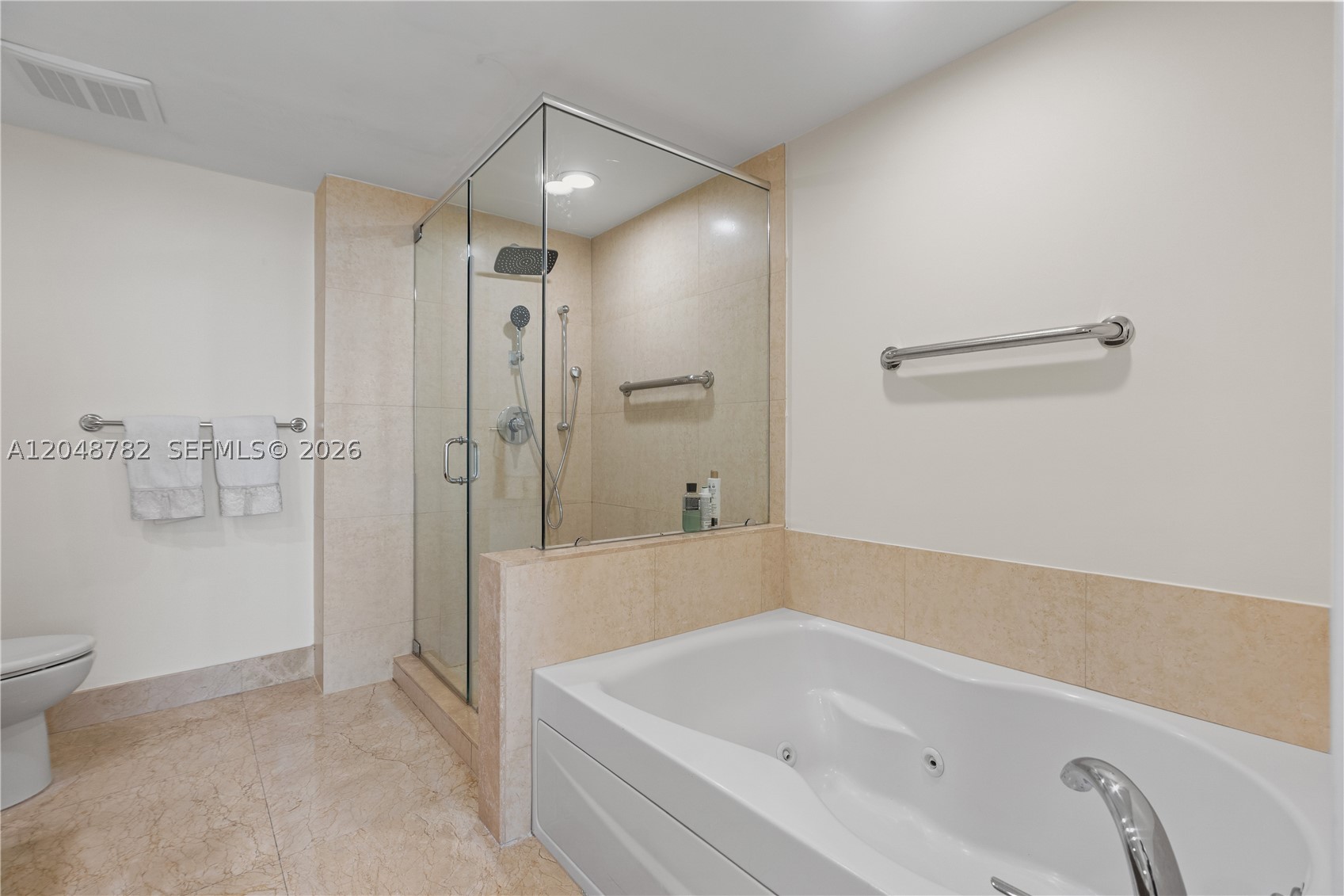 50 Biscayne - Residential