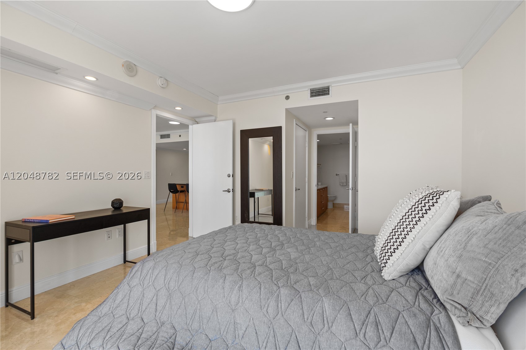 50 Biscayne - Residential