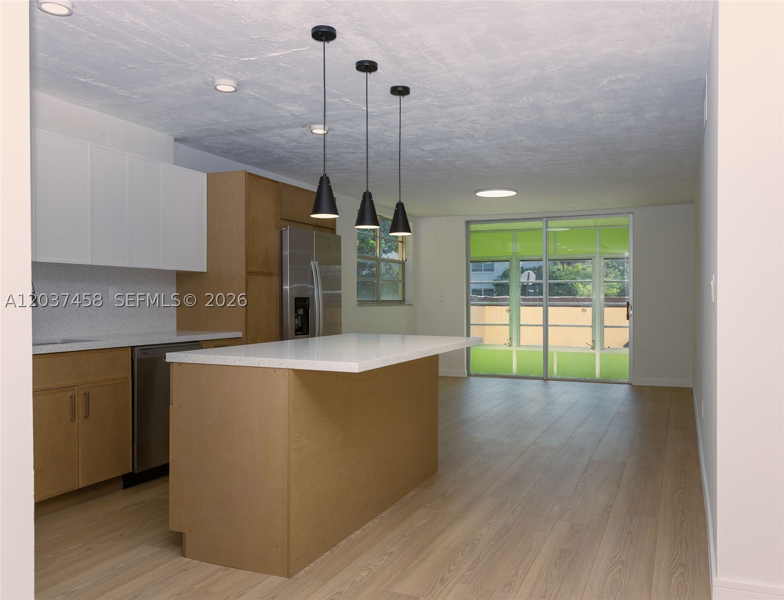 OMEGA CONDO NO 4 - Residential