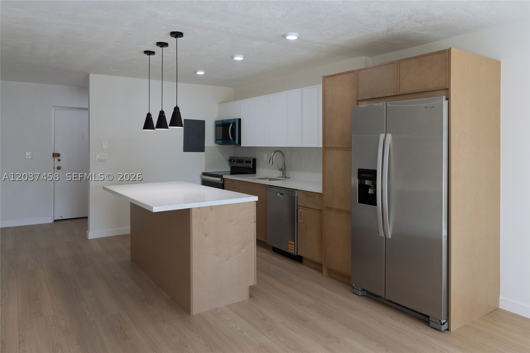 OMEGA CONDO NO 4 - Residential