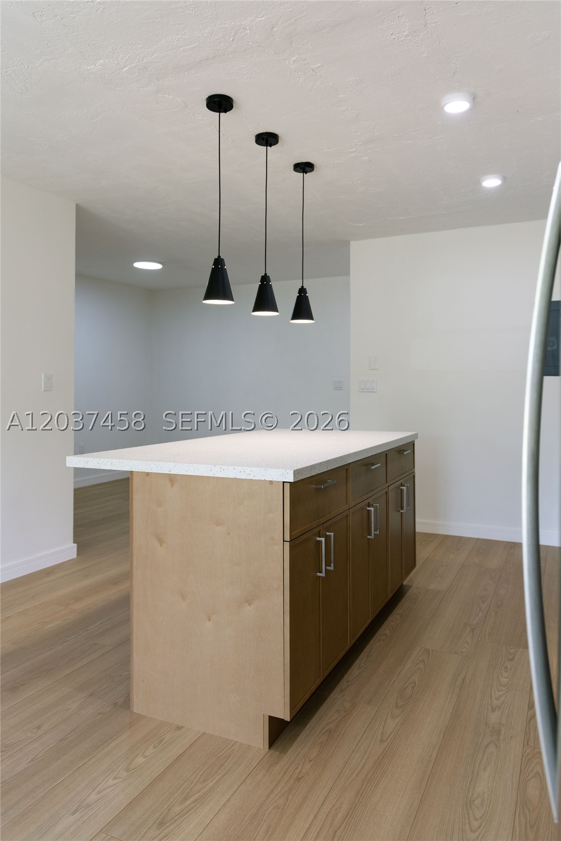 OMEGA CONDO NO 4 - Residential