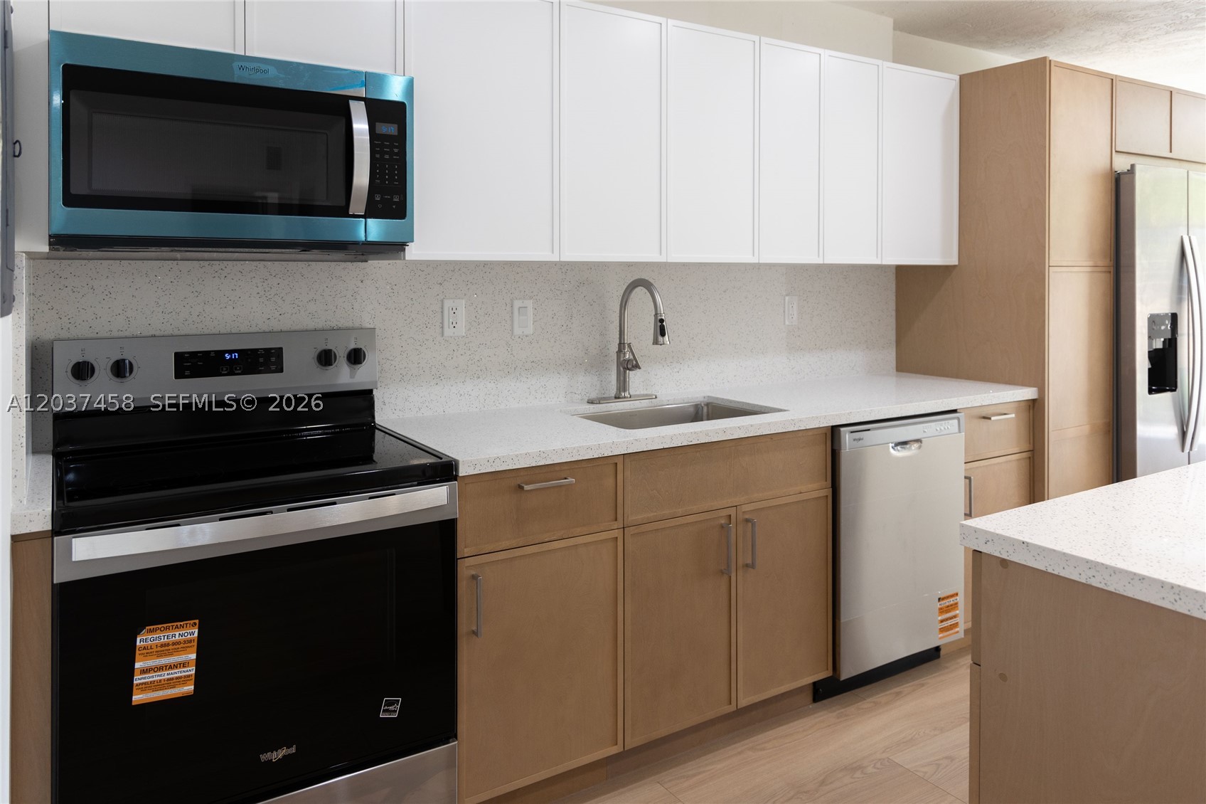 OMEGA CONDO NO 4 - Residential