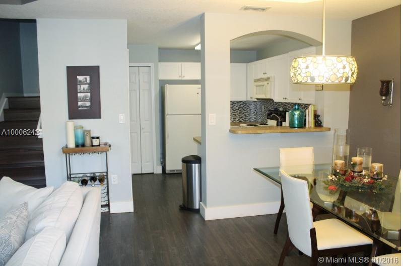 Hampton Isles Condo - Residential Lease