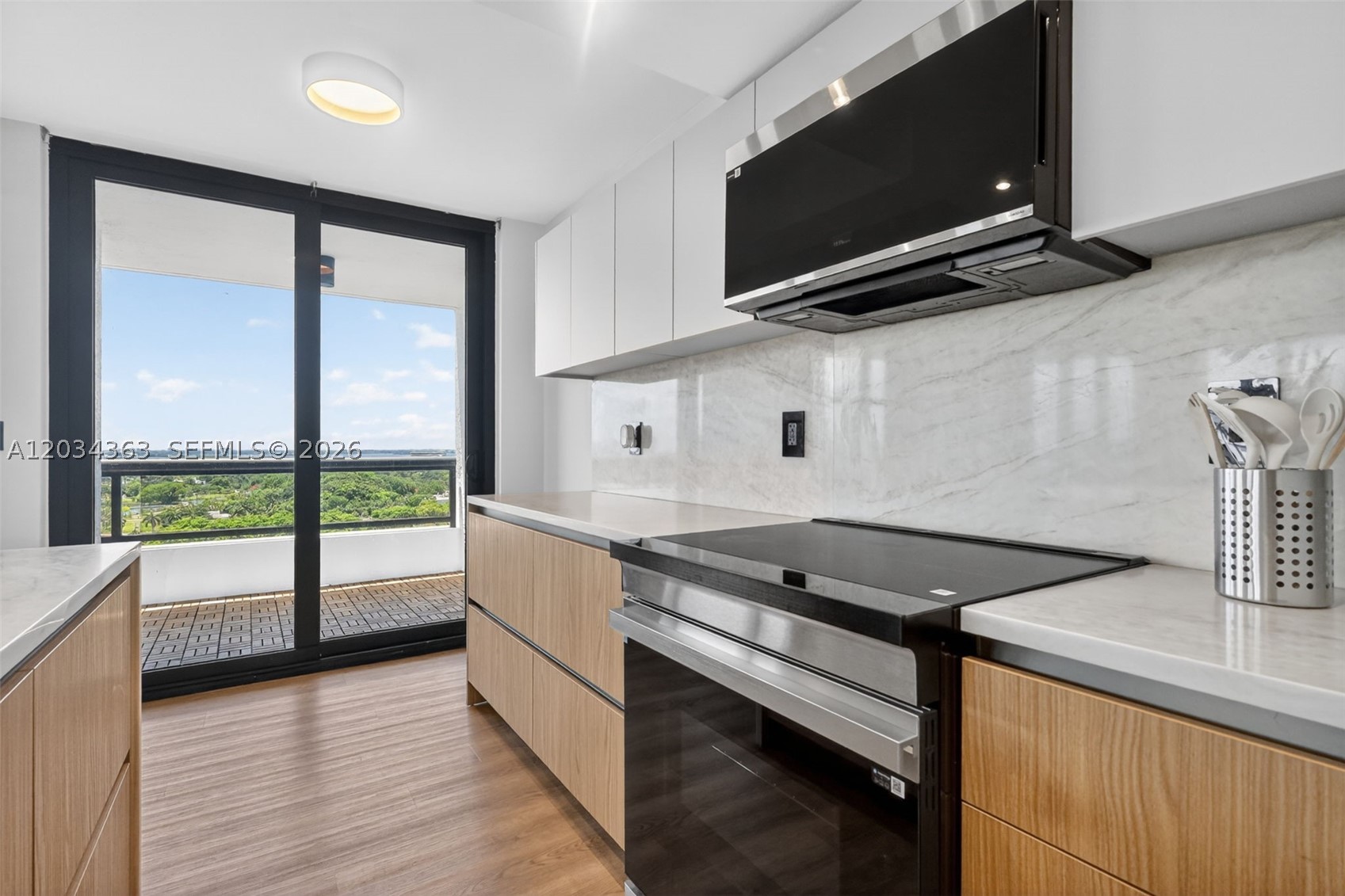 CLUB ATLANTIS CONDO - Residential Lease
