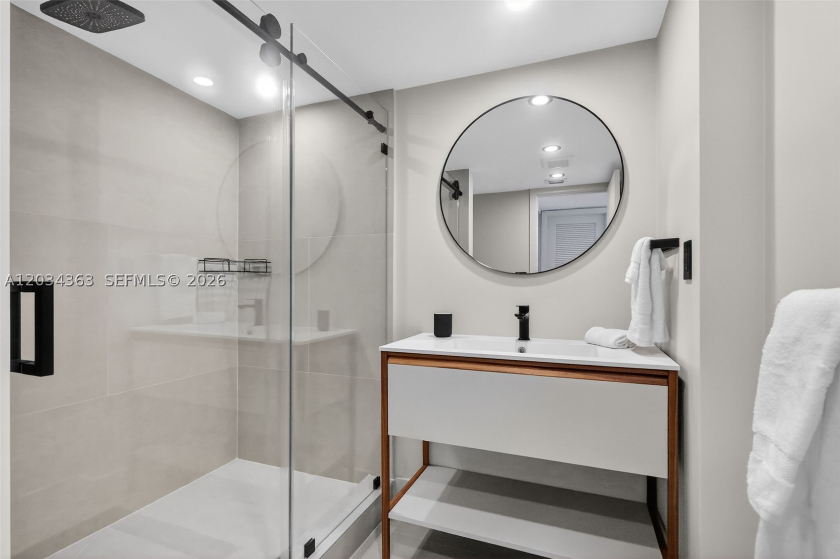 CLUB ATLANTIS CONDO - Residential Lease