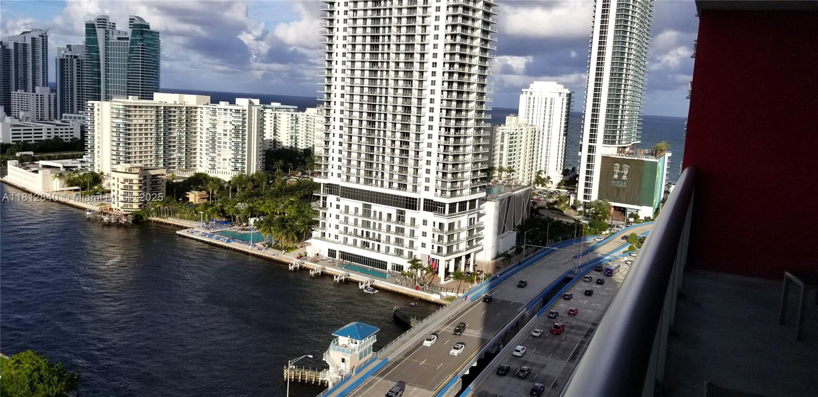BEACHWALK CONDOMINIUM - Residential
