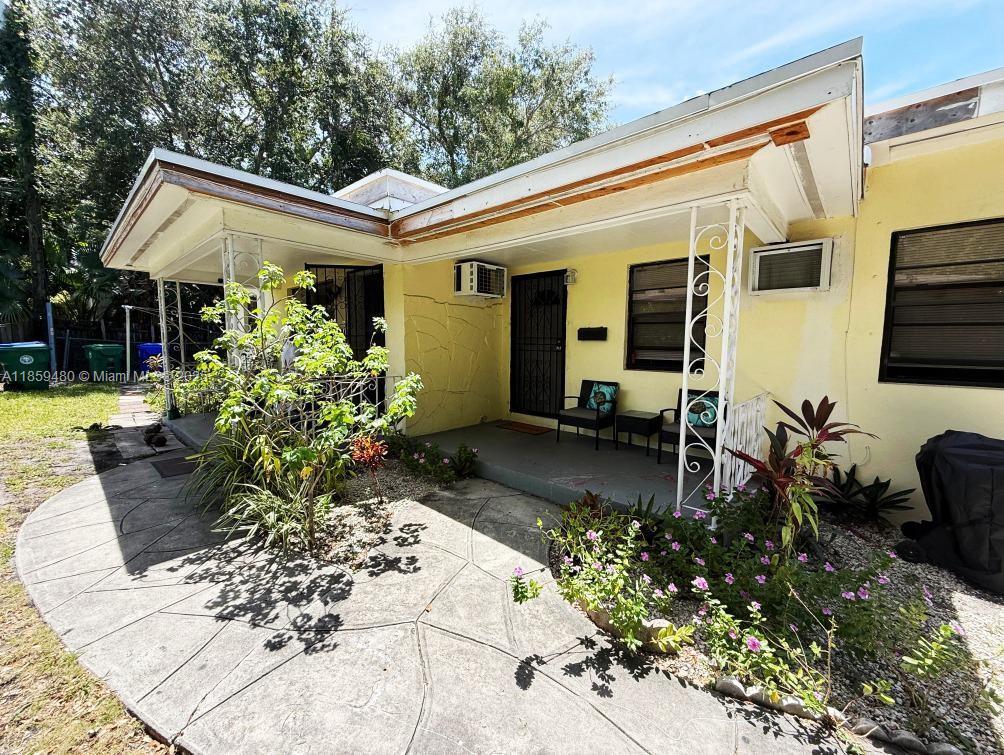 ALTA VISTA - Residential