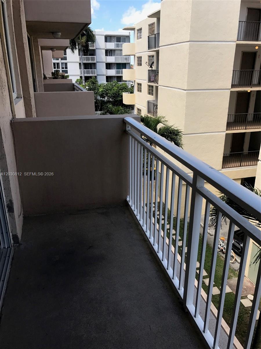 WEST BAY GARDENS CONDO - Residential Lease