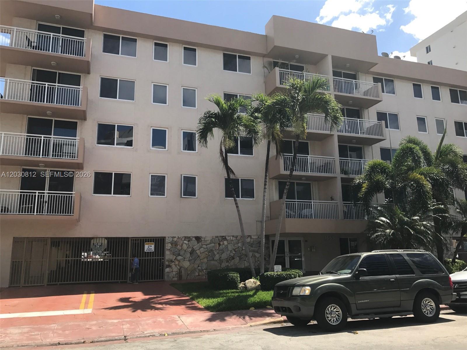 WEST BAY GARDENS CONDO - Residential Lease