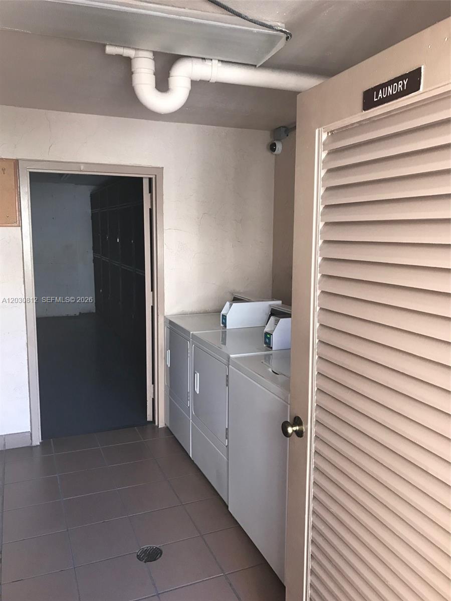 WEST BAY GARDENS CONDO - Residential Lease