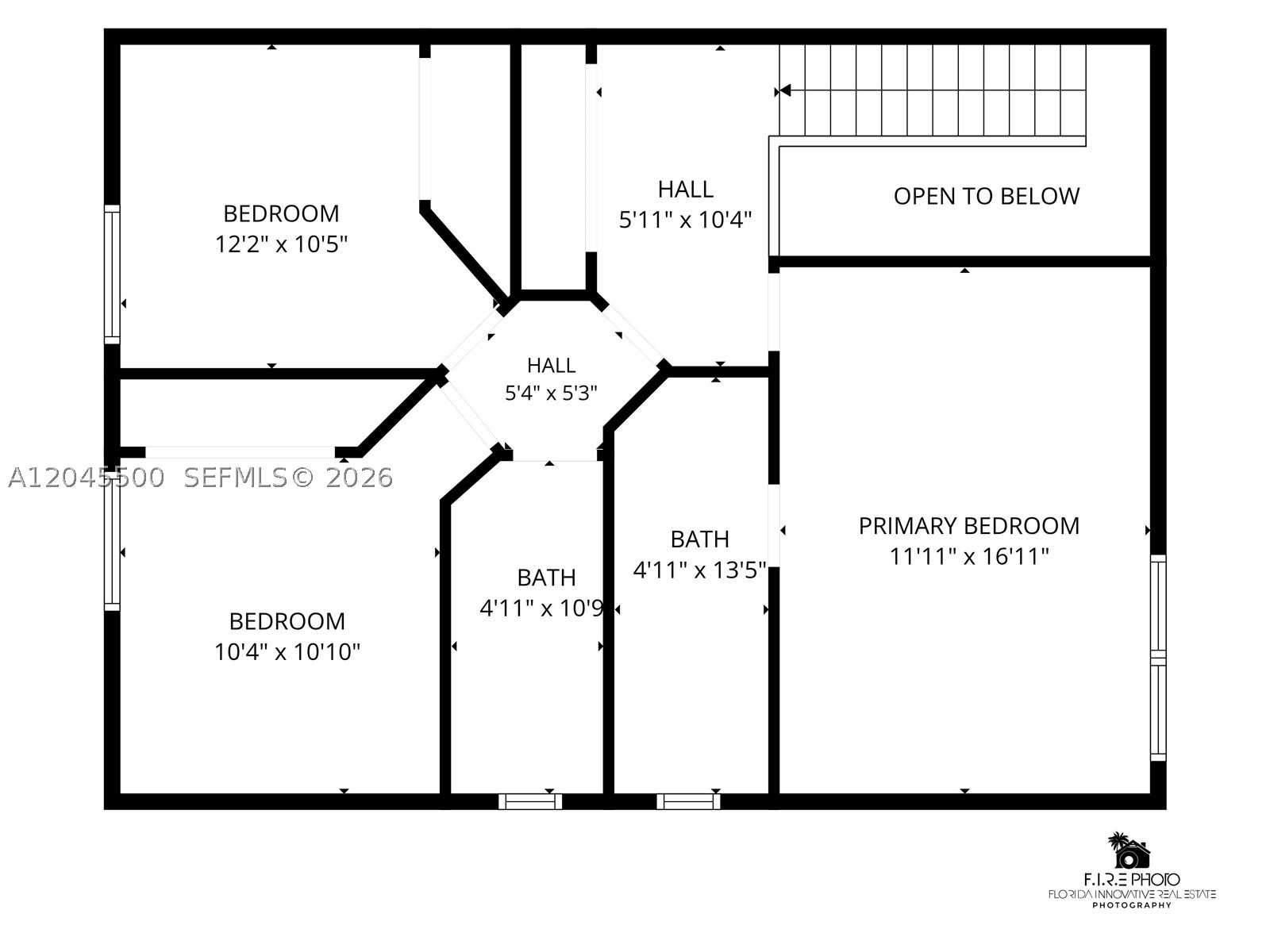VALENCIA TOWNHOMES - Residential