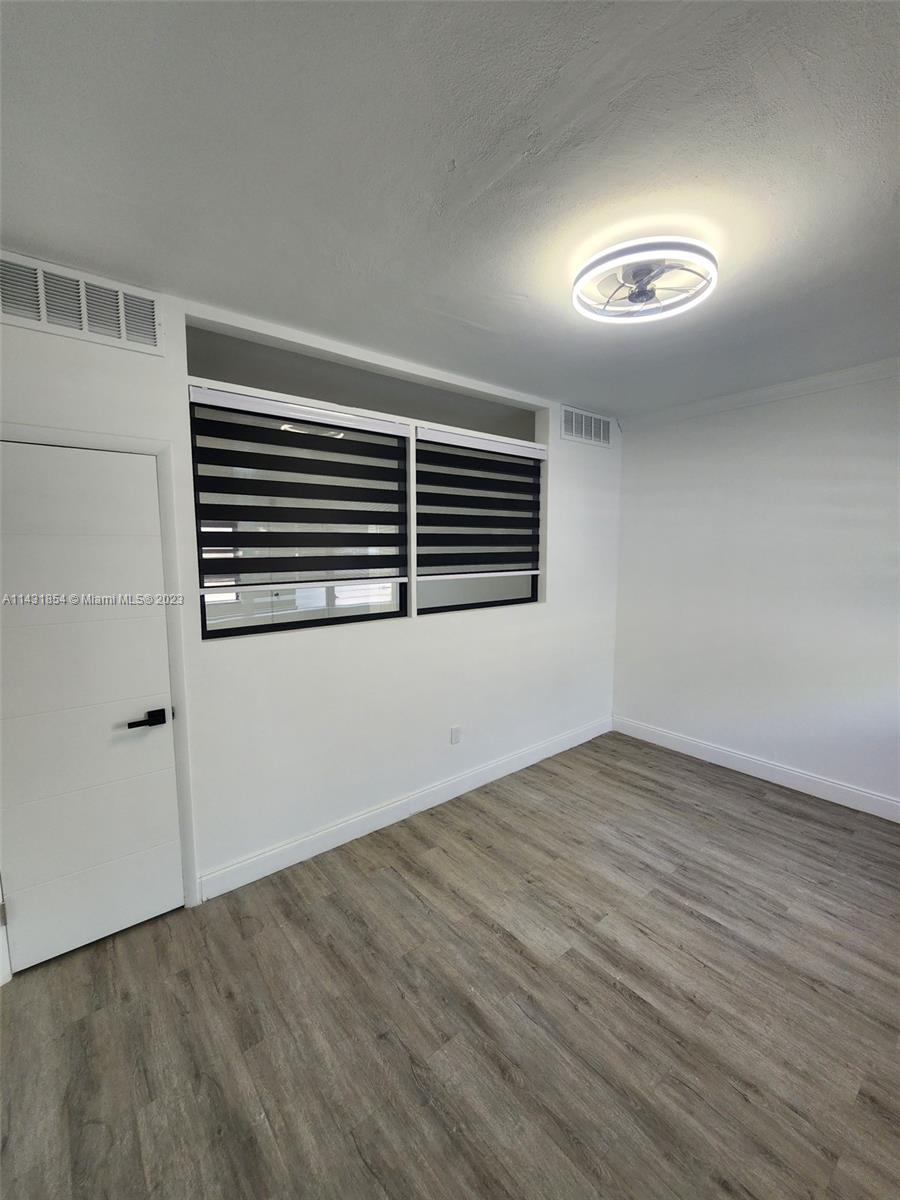 ISLE OF NORMANDY MIAMI VI - Residential Lease