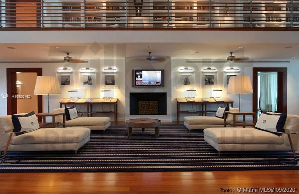 GROVENOR HOUSE CONDO - Residential
