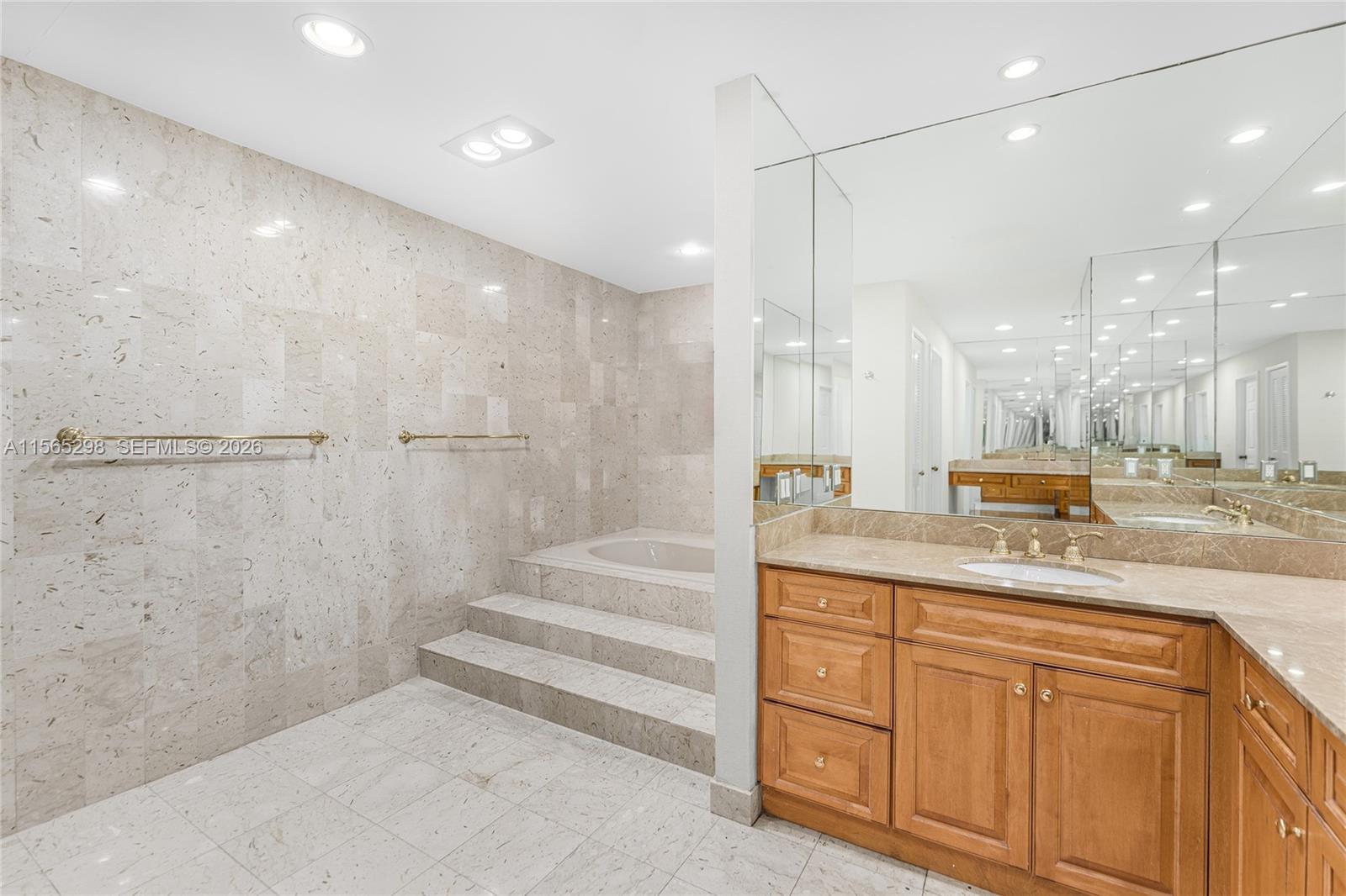 Fisher Island - Residential