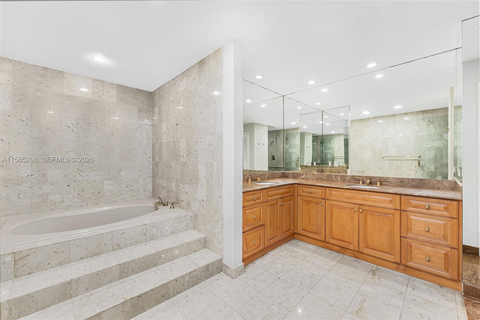 Fisher Island - Residential