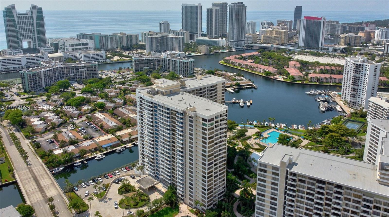 OLYMPUS CONDO PHASE - Residential