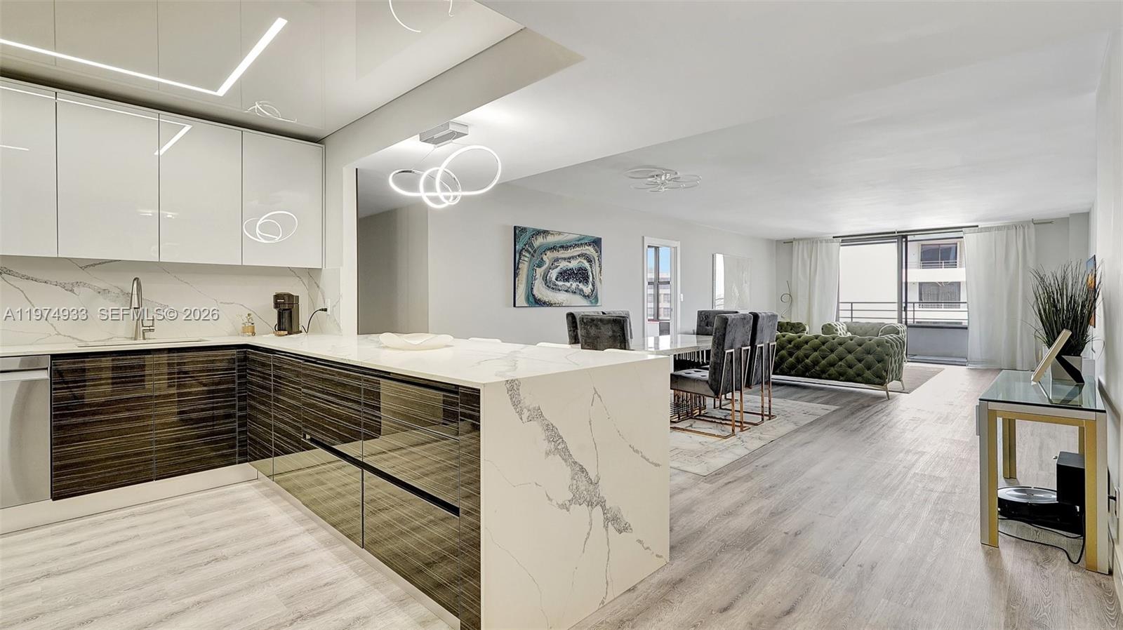 OLYMPUS CONDO PHASE - Residential