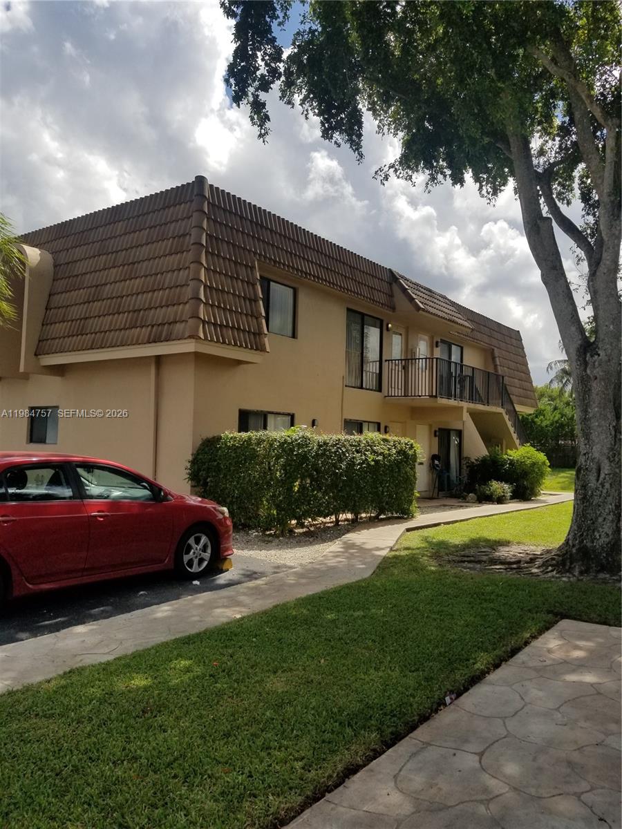 CYPRESS CREEK VILLAS OF CO - Residential