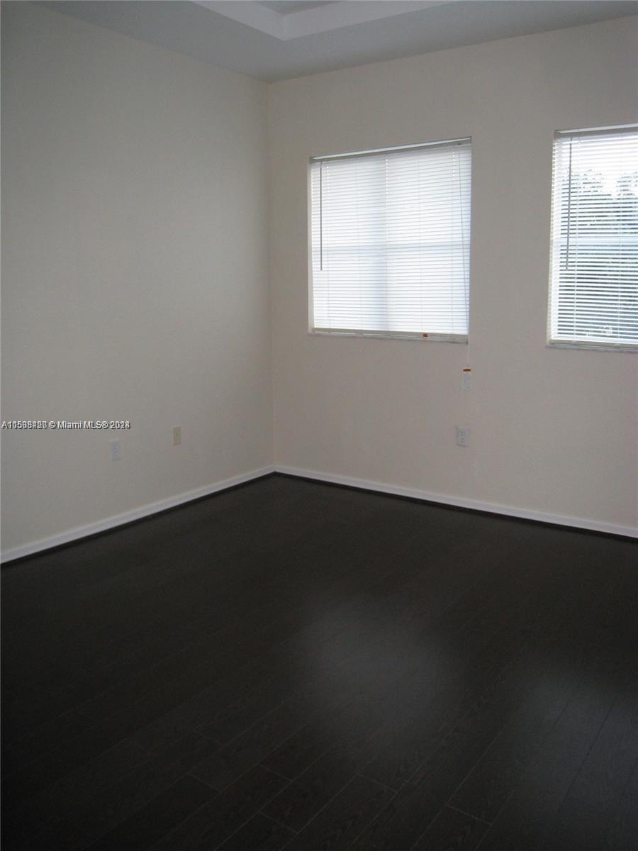 LEEWARD AT ISLANDS AT DOR - Residential Lease