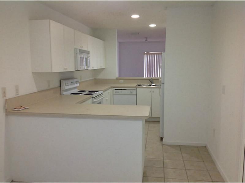 SUNSET PLAZA 152-48 B PAR - Residential Lease