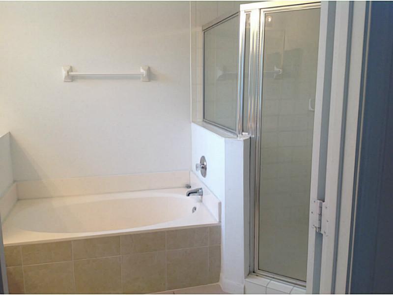 SUNSET PLAZA 152-48 B PAR - Residential Lease