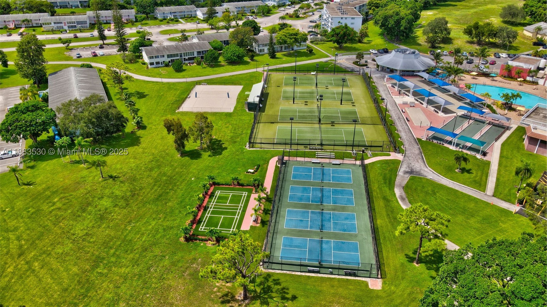 FARNHAM N CONDO - Residential