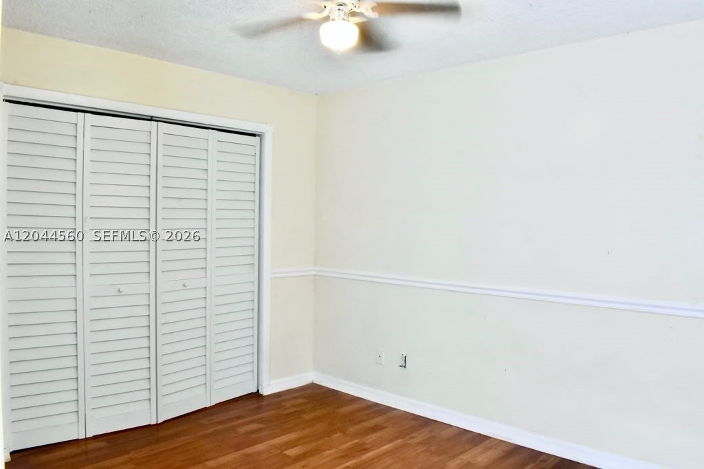 CLUB QUARTERS AT RAINTREE - Residential