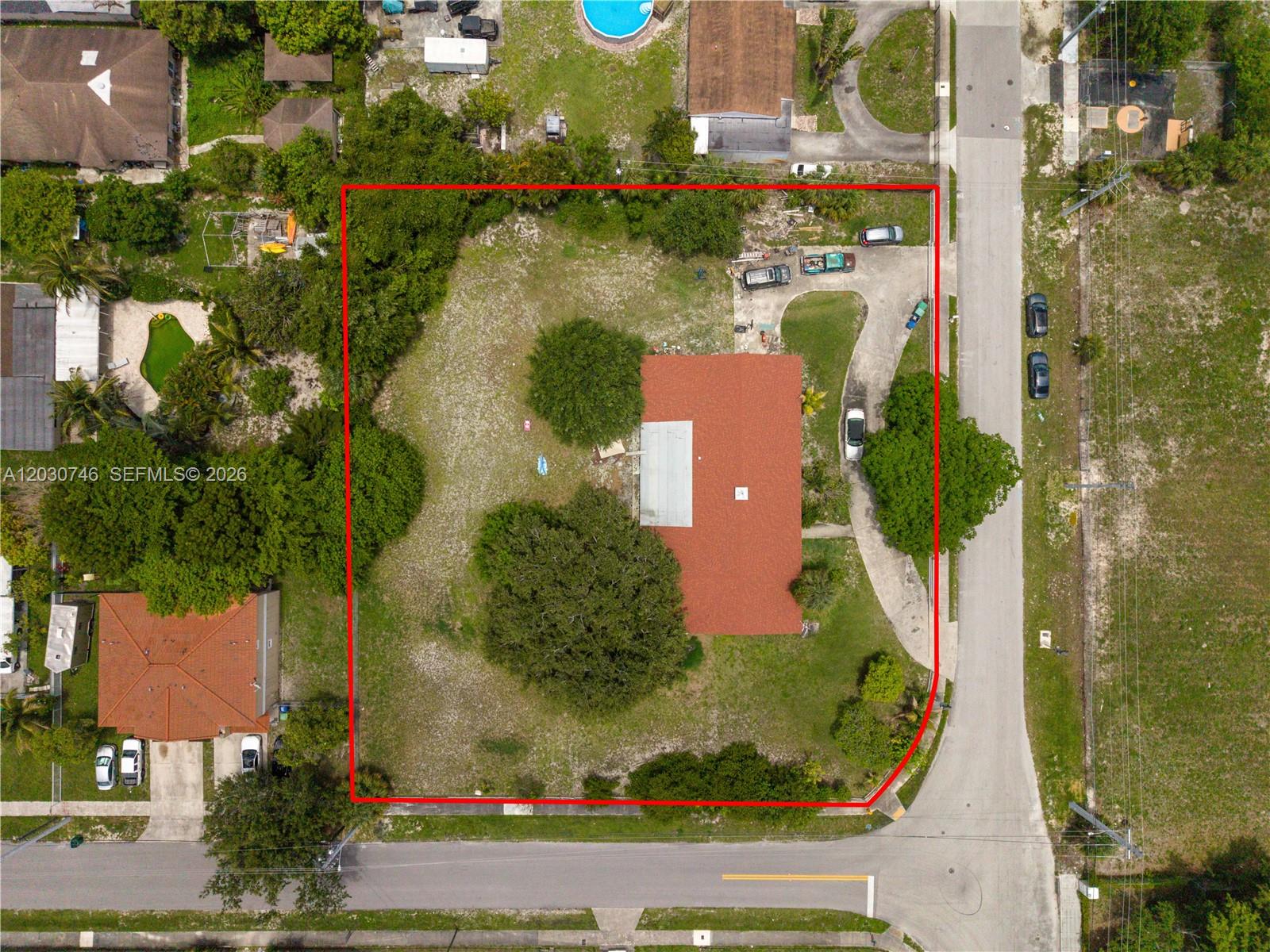 VENETIAN ACRES - Residential