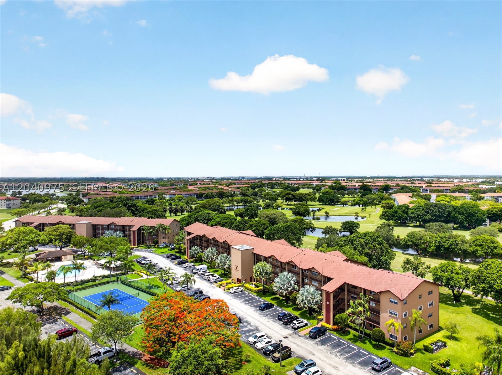 LANCASTER - Residential