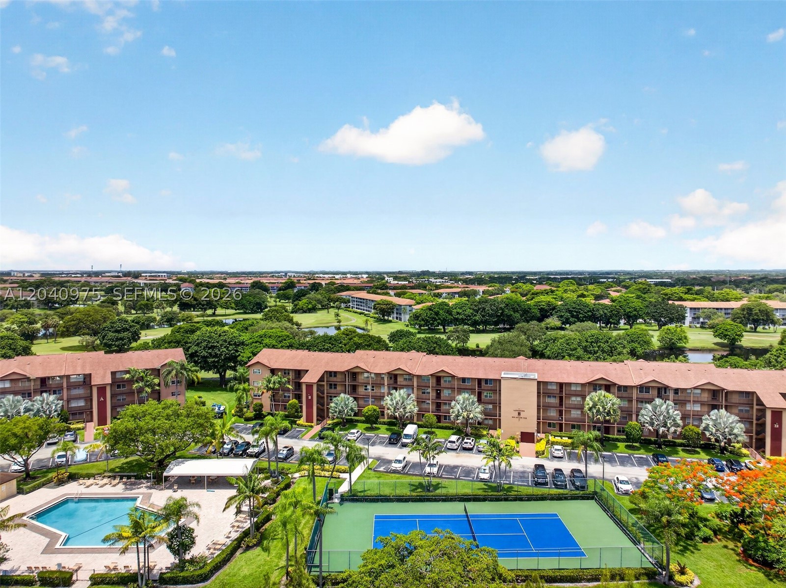 LANCASTER - Residential