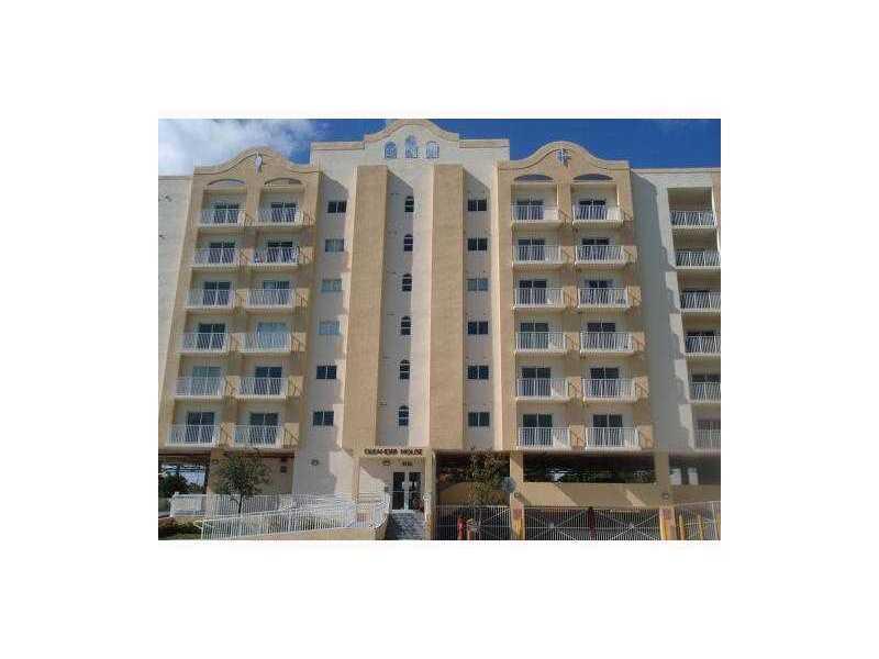 NICE AND COZY 1 BED /1 BATH UNIT CLOSE TO DOWNTOWN, SOUTH BEACH, JACKSON MEMORIAL ON MANY OTHER PLACES IN MIAMI, CLOSE TO THE EXPRESSWAY, ONE ASSIGNED GATED PARKING SPACE.