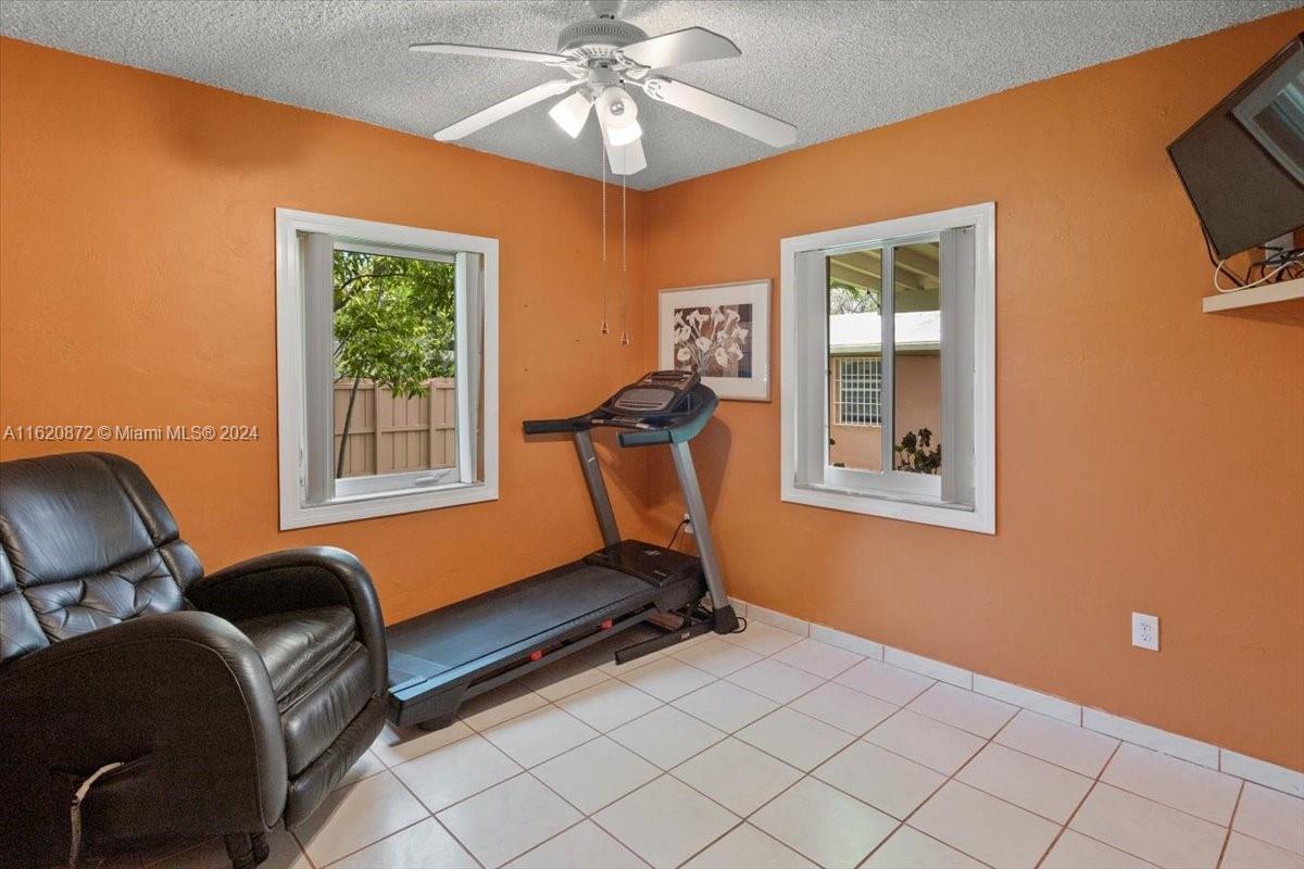 CAMNER PARK - Residential