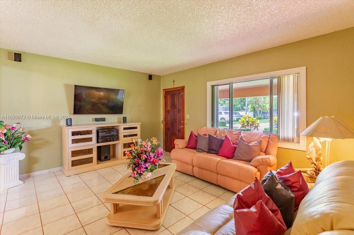 CAMNER PARK - Residential