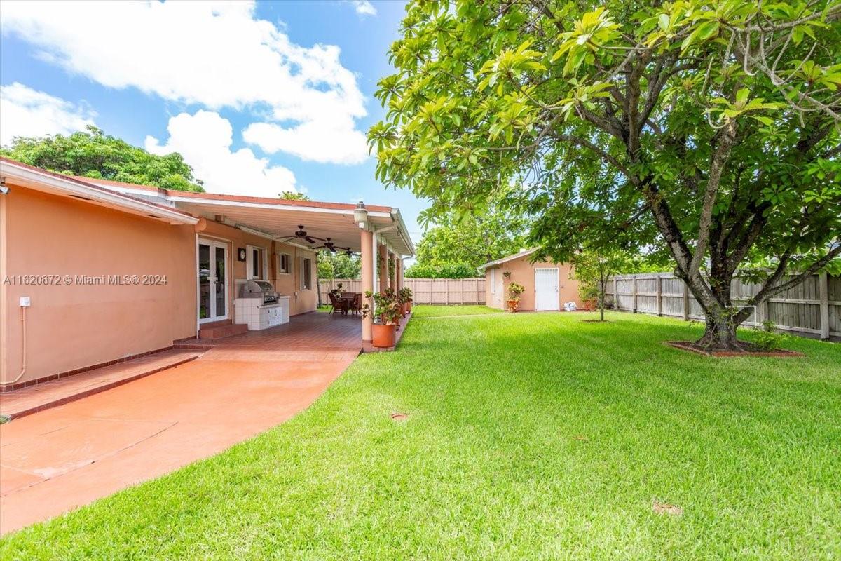 CAMNER PARK - Residential