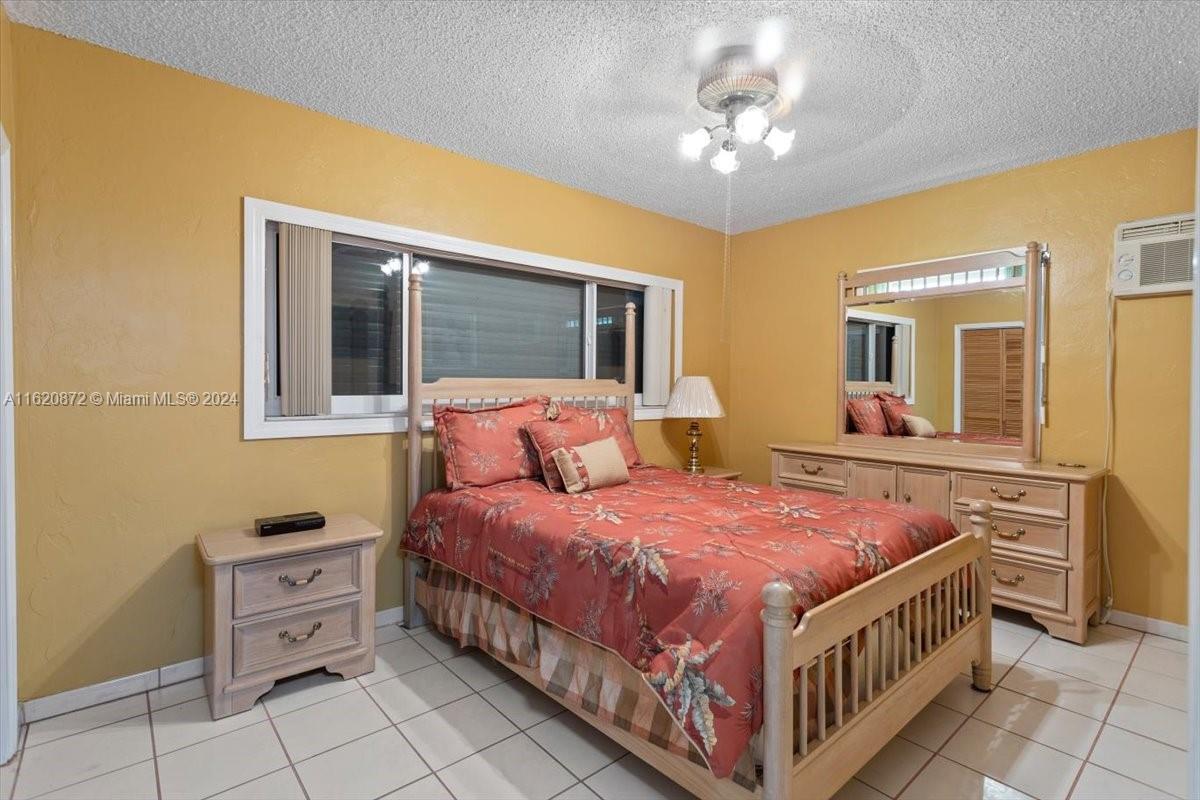 CAMNER PARK - Residential