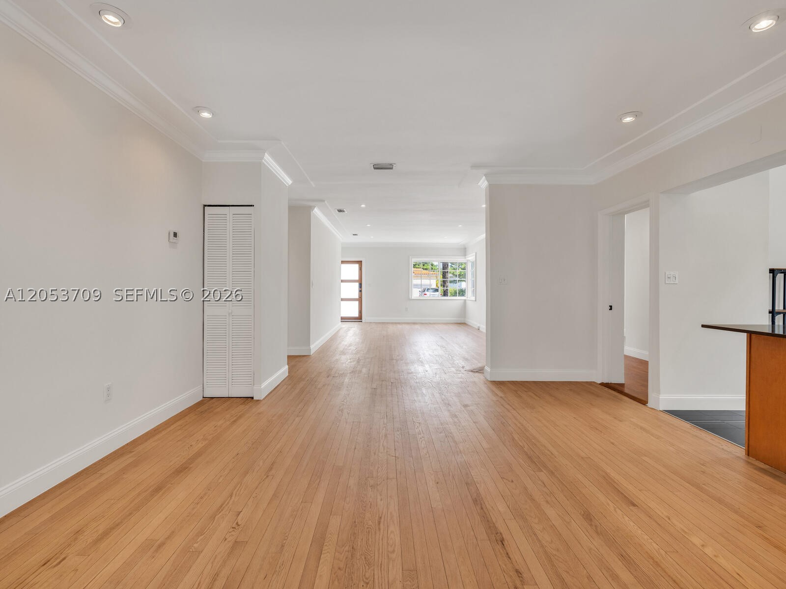 ALTOS DEL MAR NO 4 - Residential