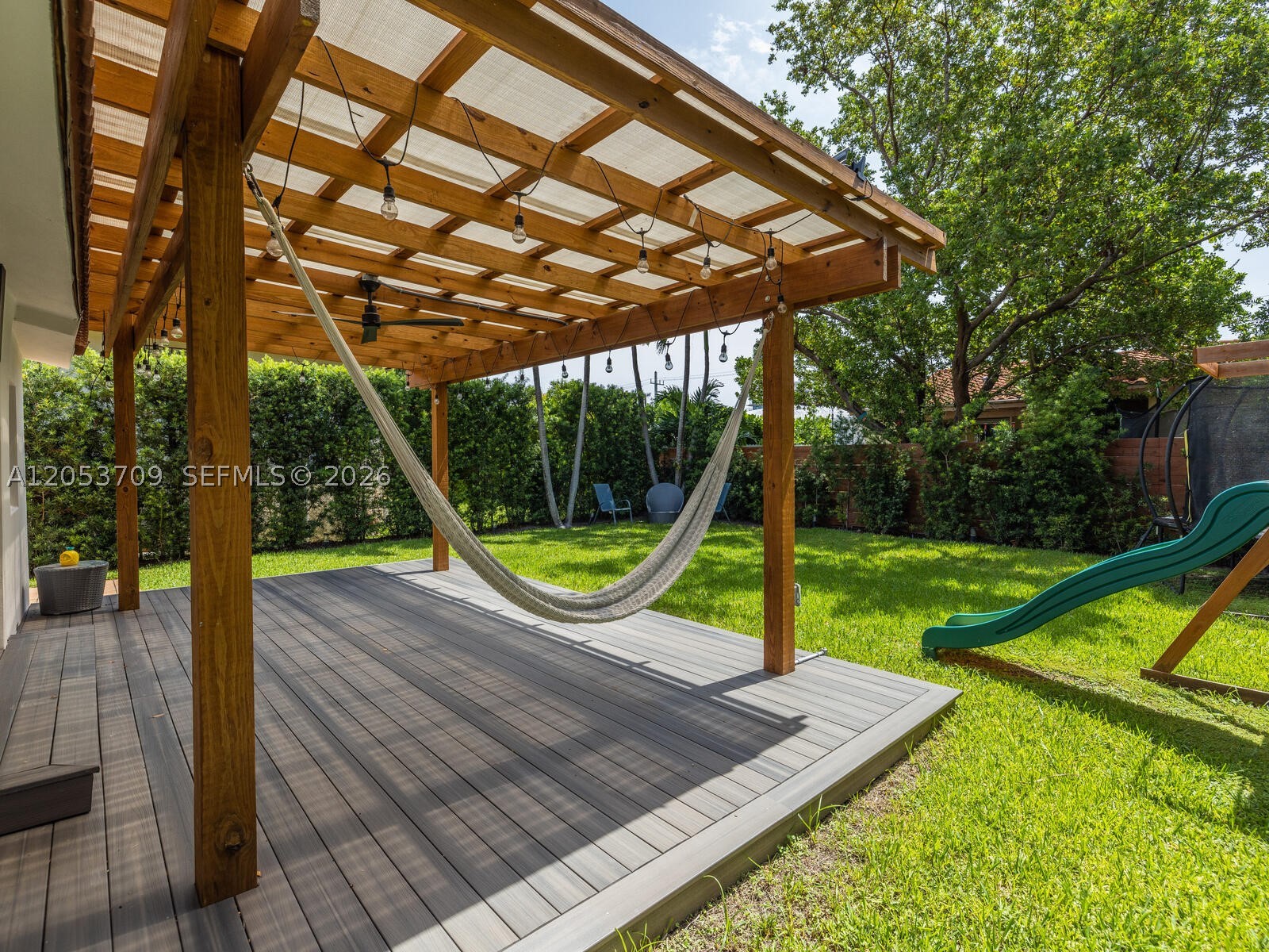 ALTOS DEL MAR NO 4 - Residential