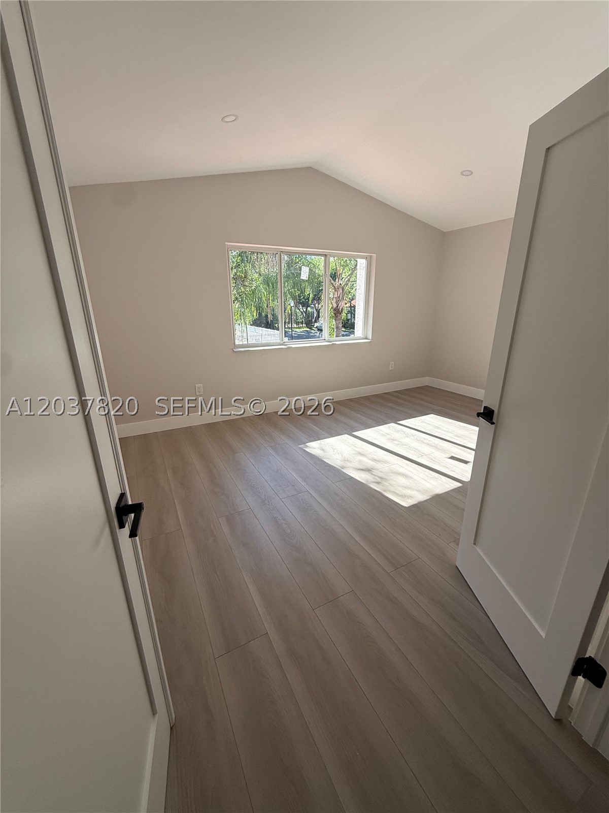 SUNSET ON THE PARK SEC 1 - Residential Lease