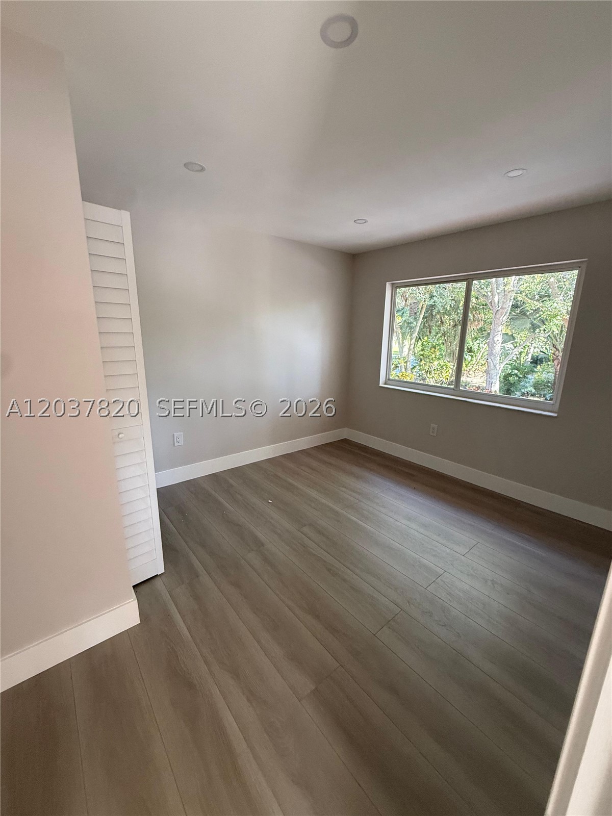SUNSET ON THE PARK SEC 1 - Residential Lease