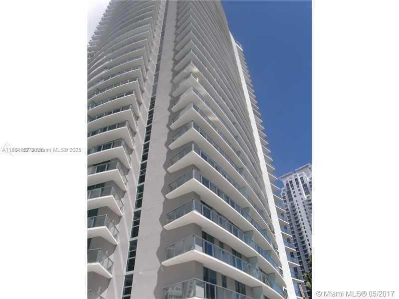 1100 MILLECENTO - Residential Lease