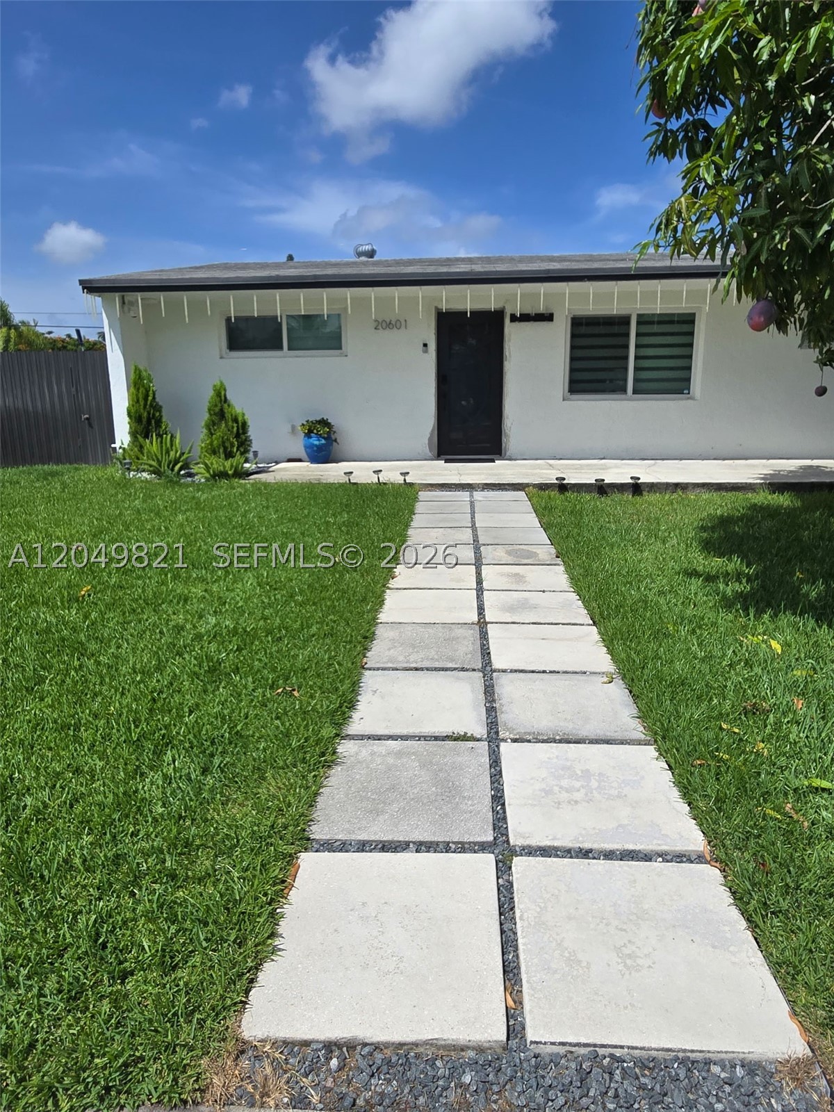 SOUTH MIAMI HGTS ADDN K - Residential Lease
