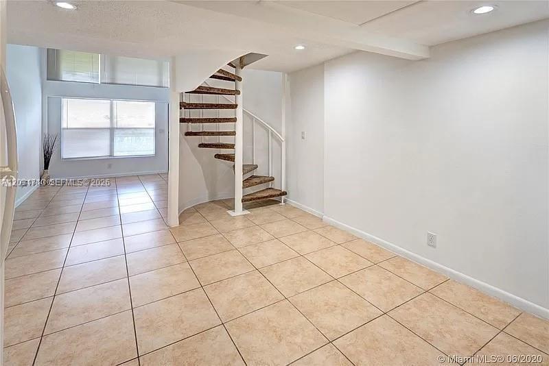 THE GARDENS AT LAUDERHILL - Residential