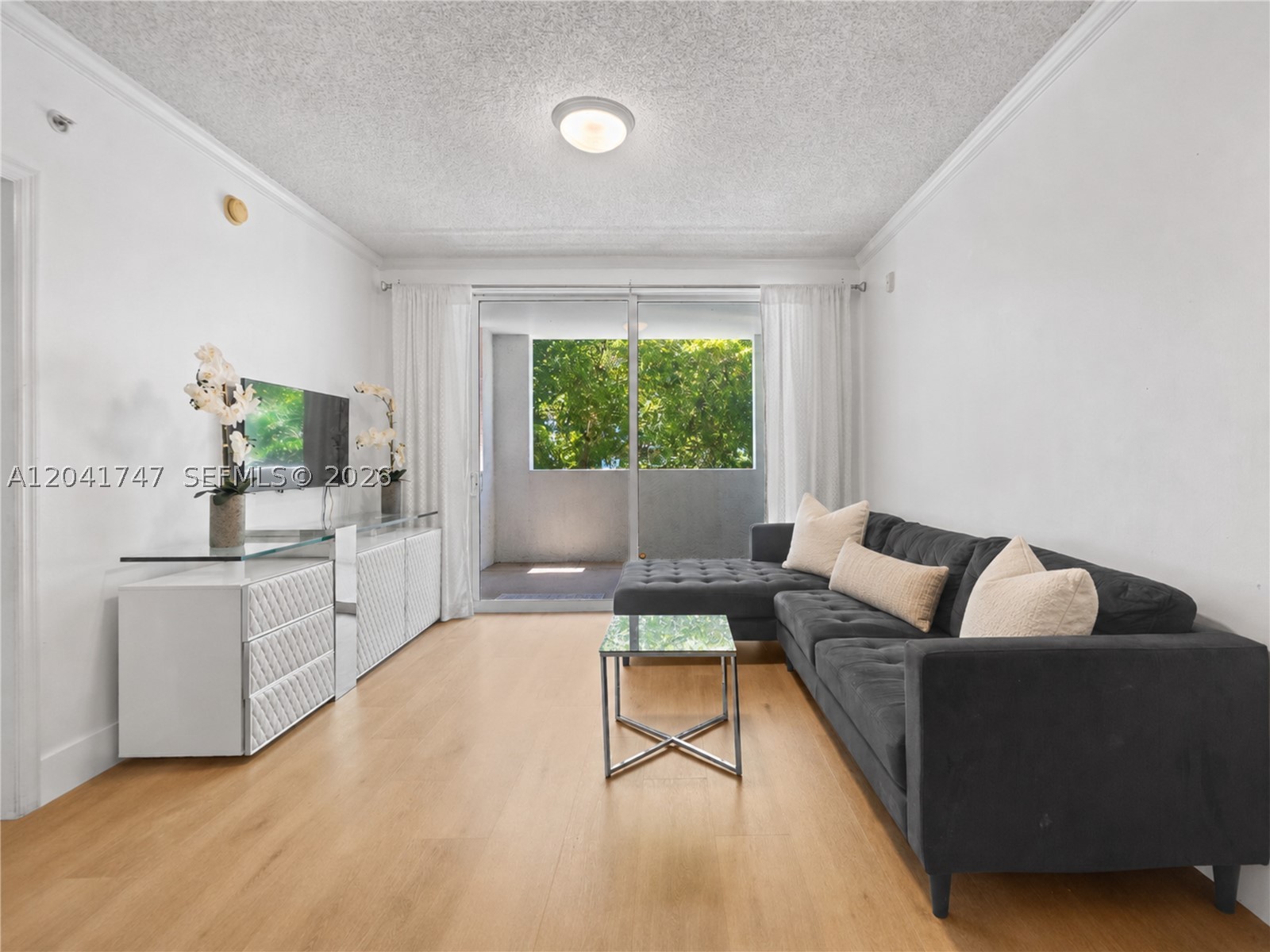 PORTO BELLAGIO CONDO - Residential