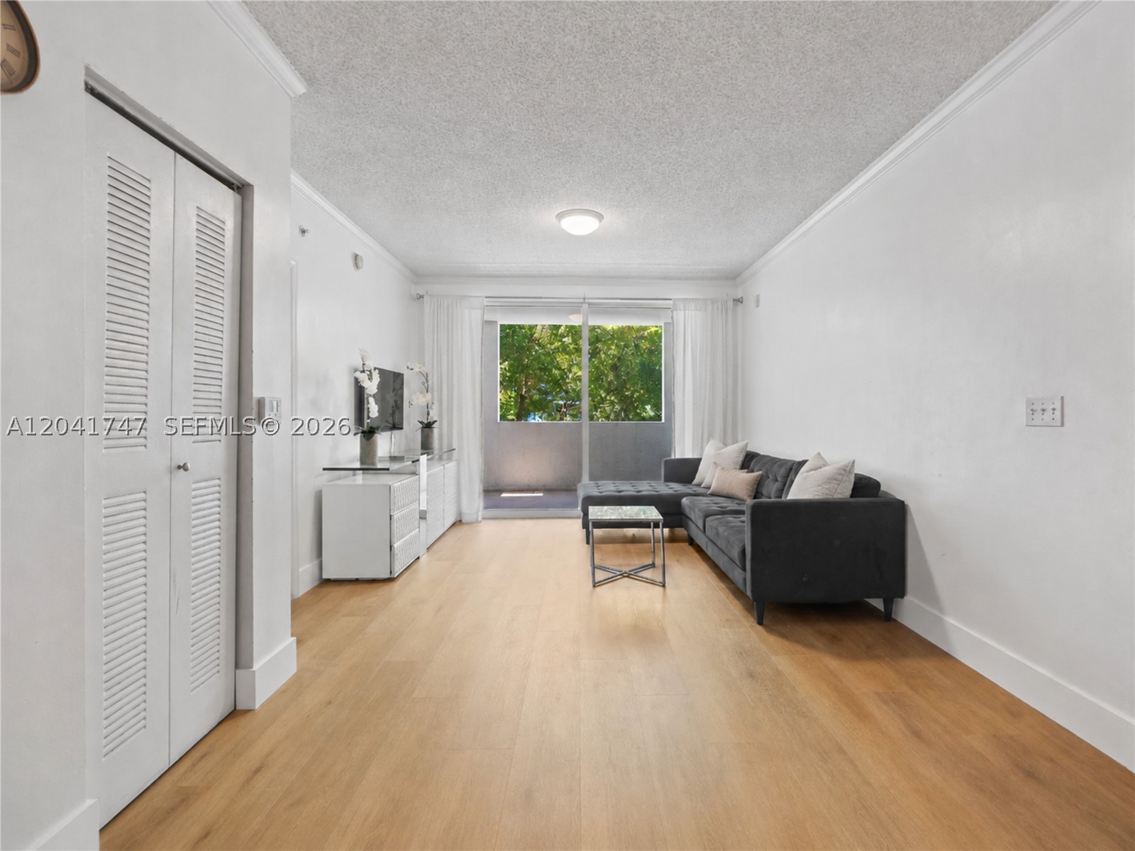 PORTO BELLAGIO CONDO - Residential