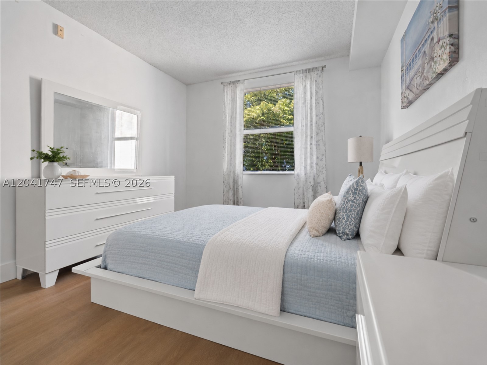 PORTO BELLAGIO CONDO - Residential