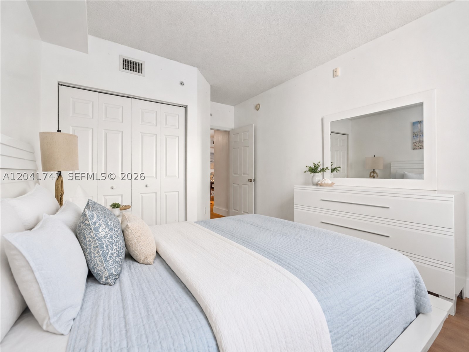 PORTO BELLAGIO CONDO - Residential