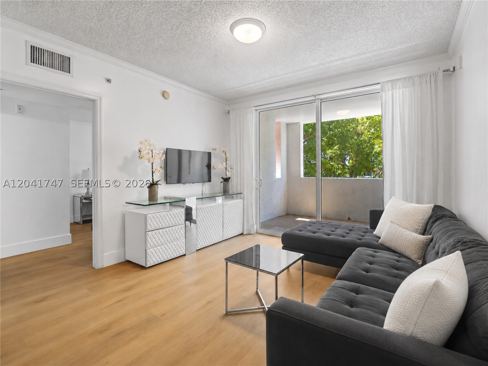 PORTO BELLAGIO CONDO - Residential