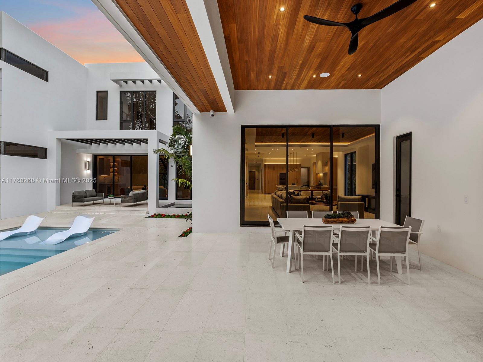 CROCKETTS GREEN ACRES - Residential