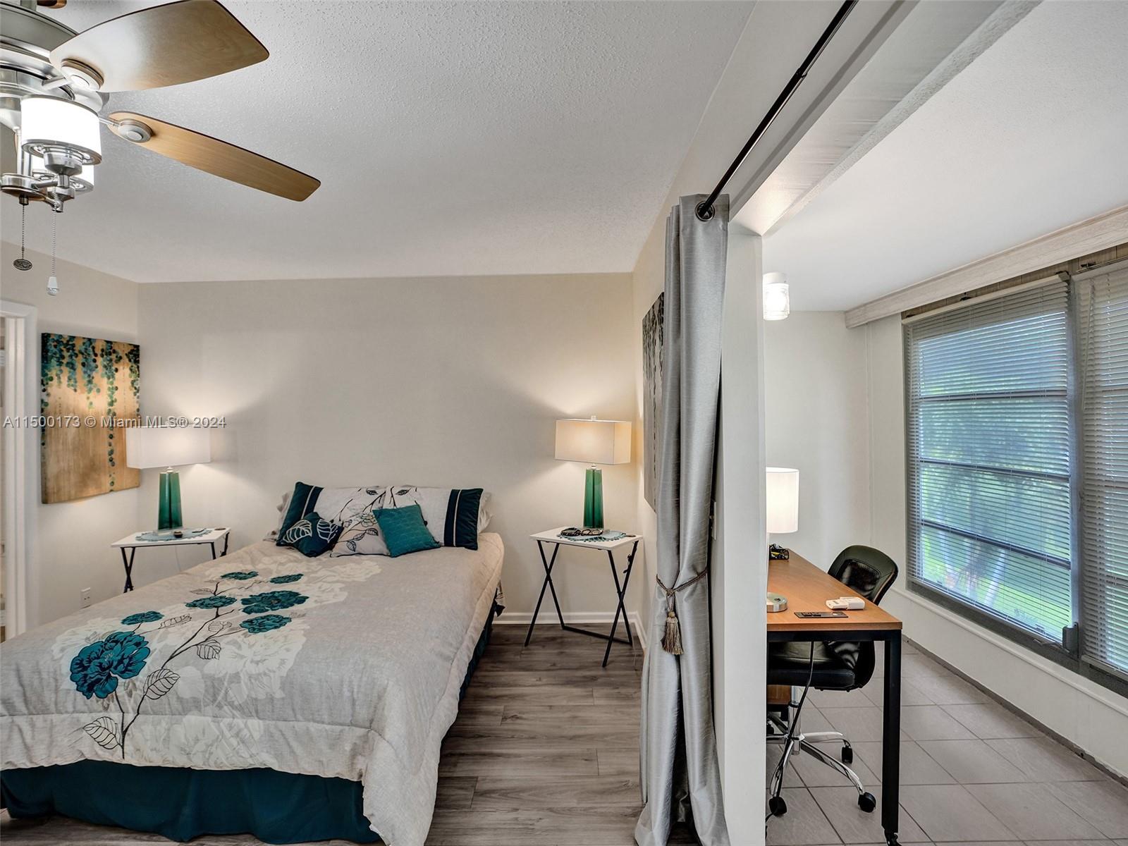 NEWPORT F CONDO - Residential