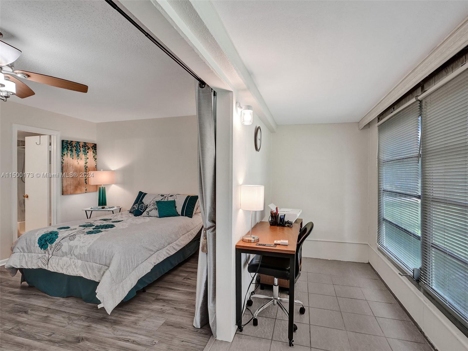 NEWPORT F CONDO - Residential